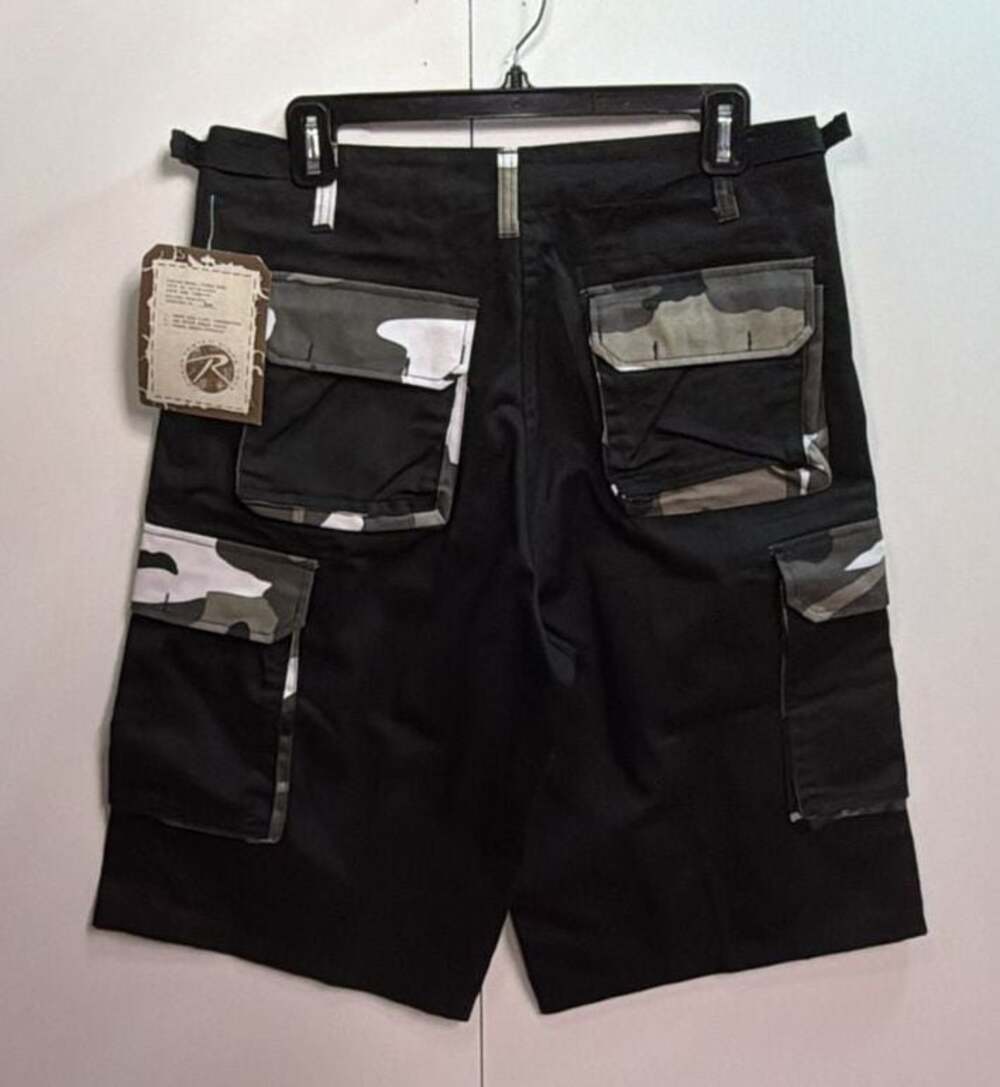 Rothco Style 7795 Black Camo Accent Cargo Shorts Size S (27-31)